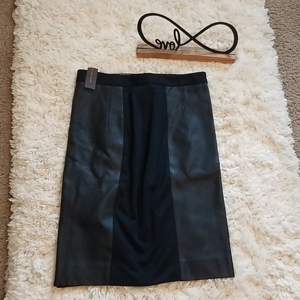 The limited black skirt